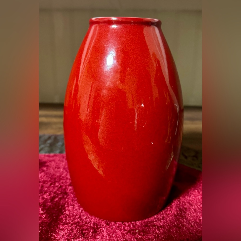 Vintage Scheurich Amano Red Modernist German Pottery Vase, 7 1/4”